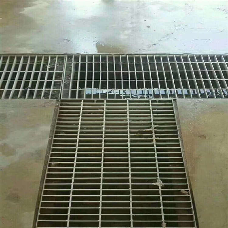 地溝格柵板.jpg 地溝格柵板.jpg